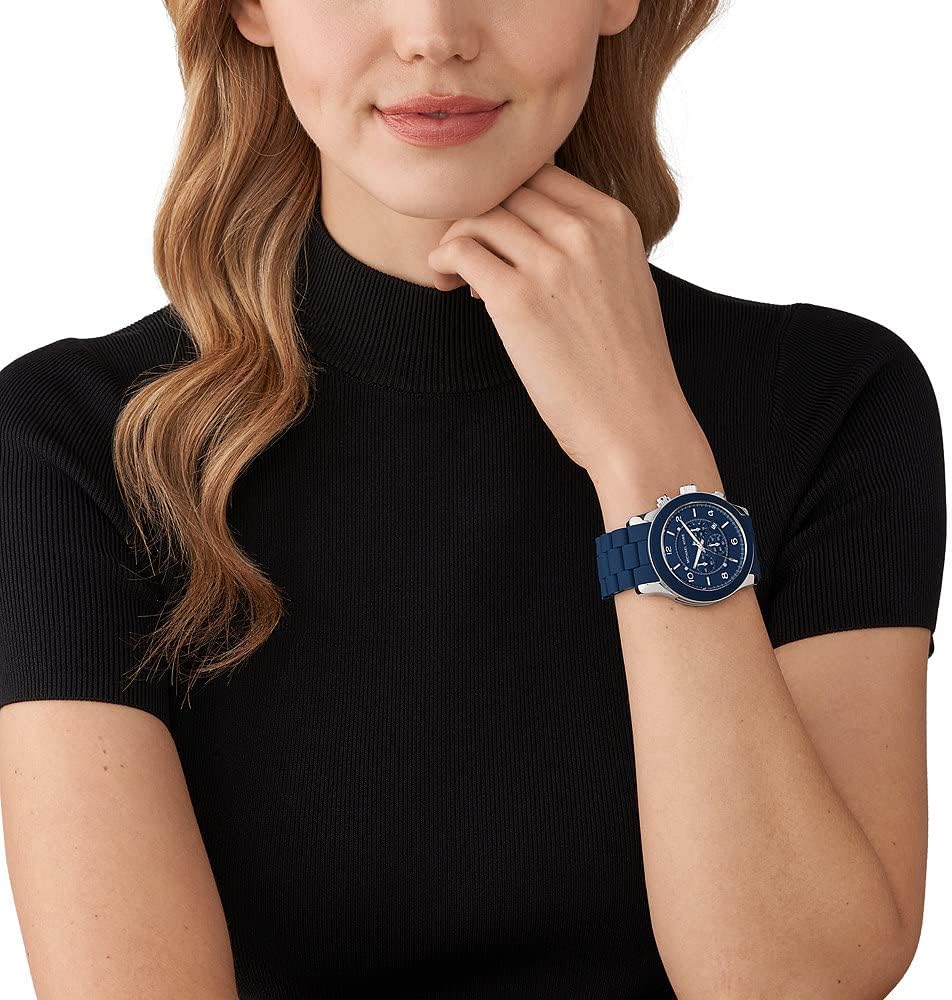 Michael Kors Reloj Runway para Hombre, Movimiento cronógrafo de Cuarzo con Correa de Acero Inoxidable