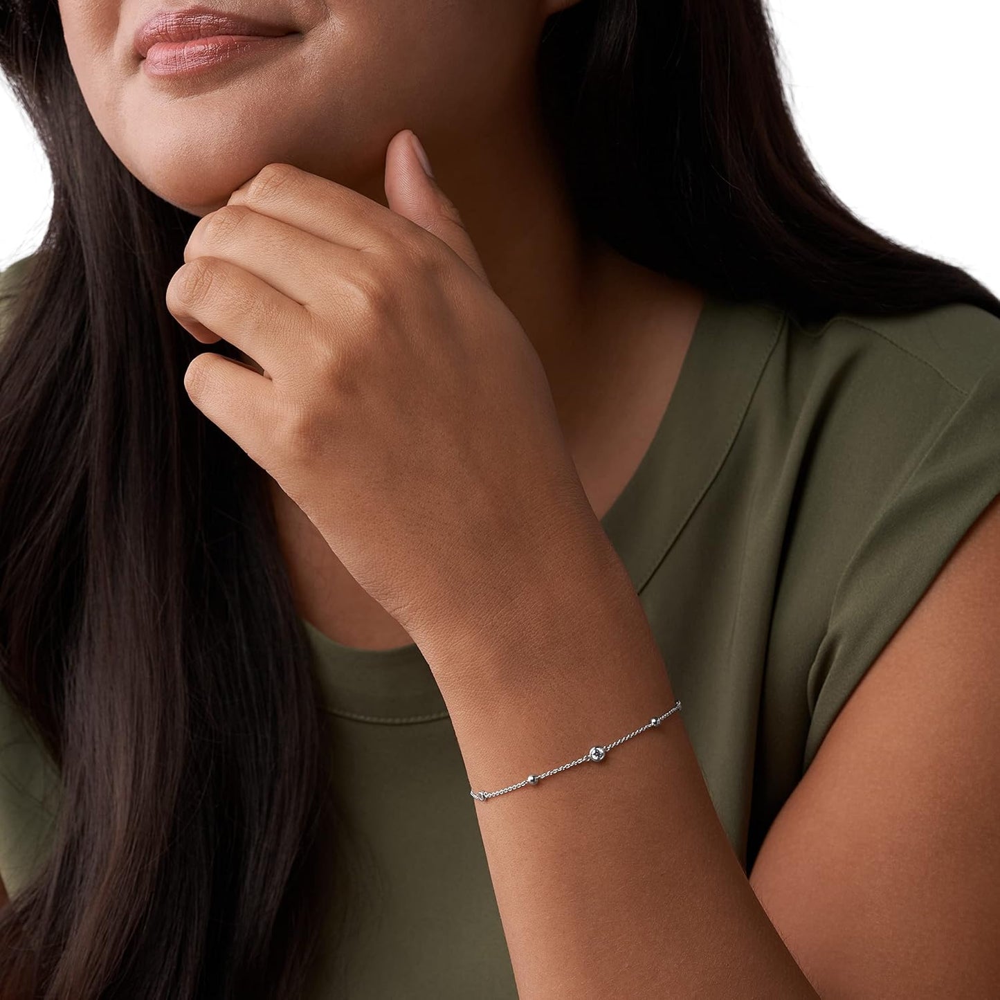 Estuche Elliott con pulsera de plata de ley con brillantes