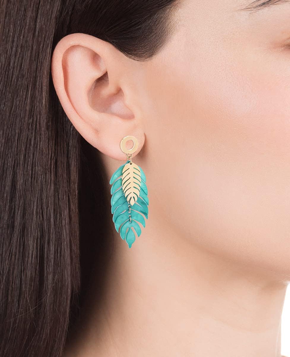 Pendientes Viceroy Chic con IP dorado forma dos hojas, una en resina verde y otra pequeña dorado
